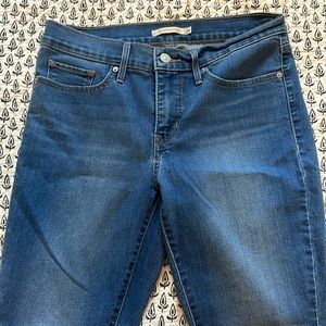 311 shaping skinny jeans